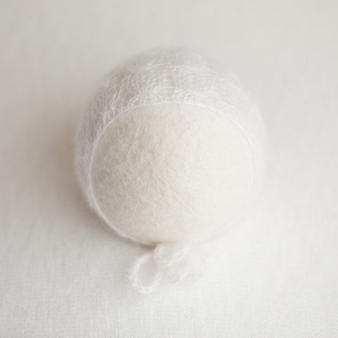 Newborn Kid Silk Bonnet - White