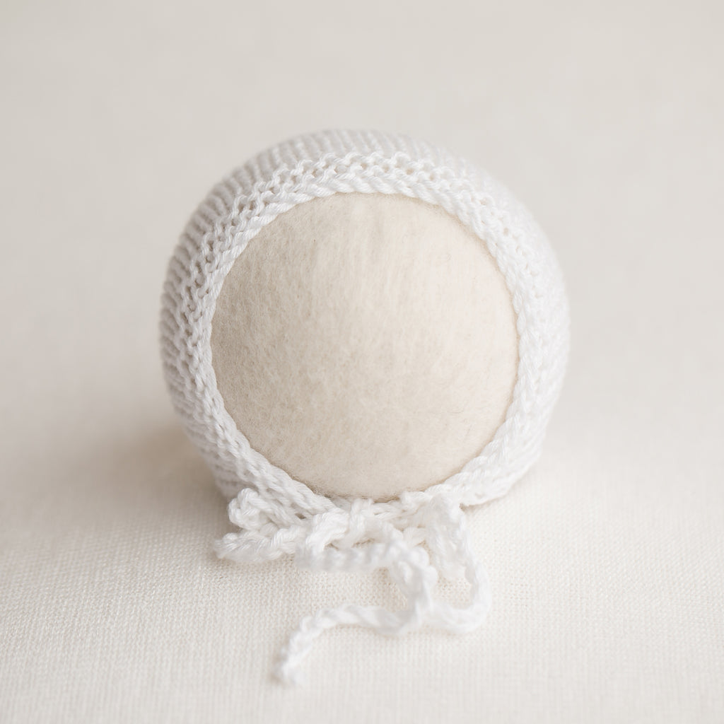 Newborn Knitted Bonnet - Chalk (7127)