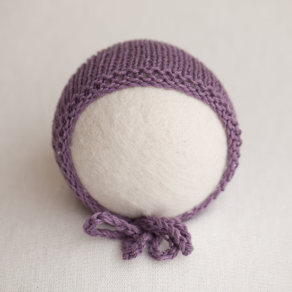 Newborn Knitted Bonnet - Raisin (7158)