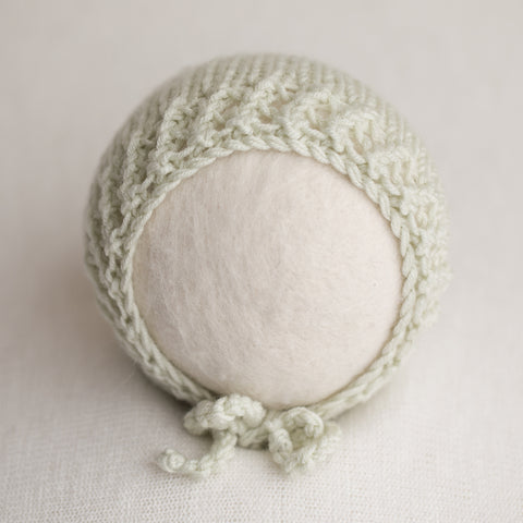 Newborn Knitted Bonnet