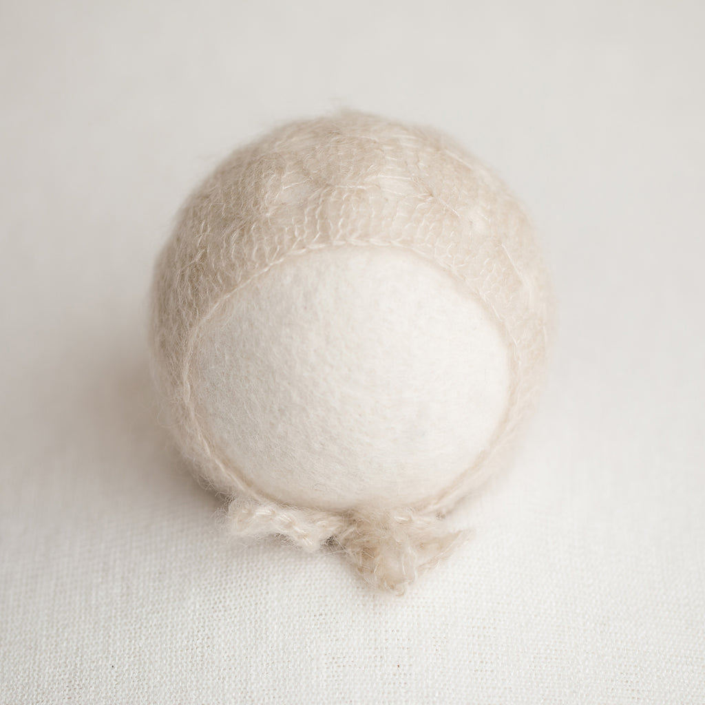 Newborn Kid Silk Bonnet - Stone