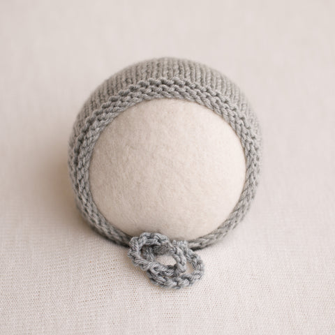 Newborn Knitted Bonnet - Light Grey 05