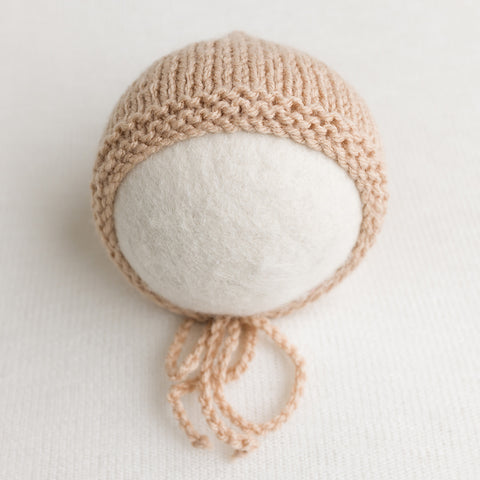 Newborn Plain Knit Bonnet: Oatmeal 0964